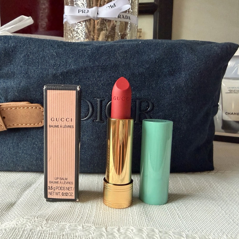 Gucci Lip Balm (Penelope Plum)